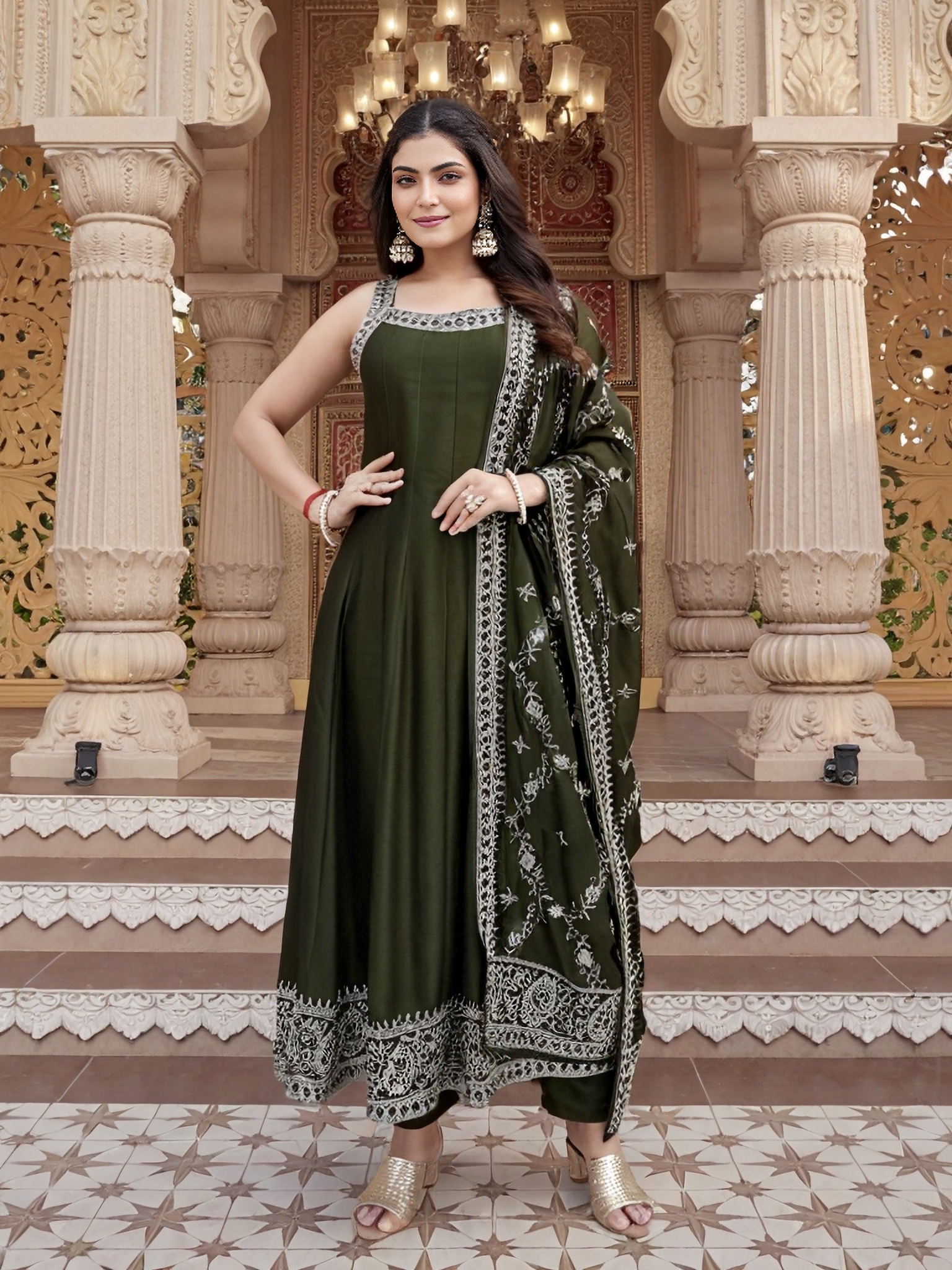 Women Silk Blend Kurti-Pant wi